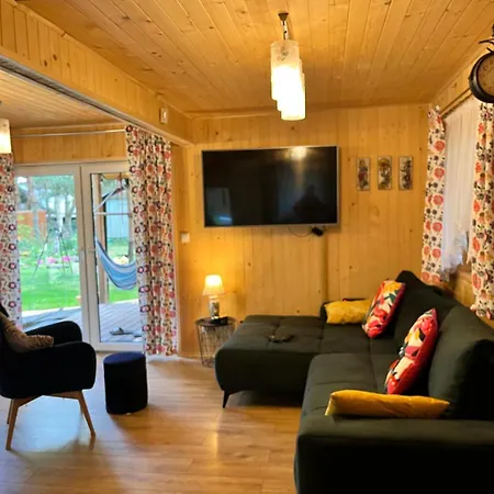 Letniskowy Jeziorsko Vakantiehuis *