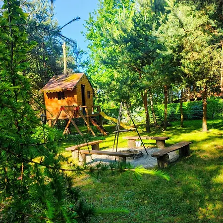 Vakantiehuis Letniskowy Jeziorsko Kolonia Rzechta Wygoda
